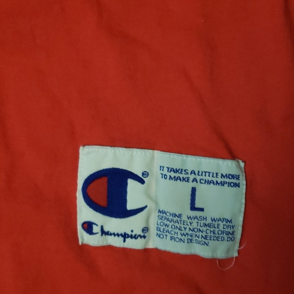 Vintage Champion shirt - Picture 2 of 4